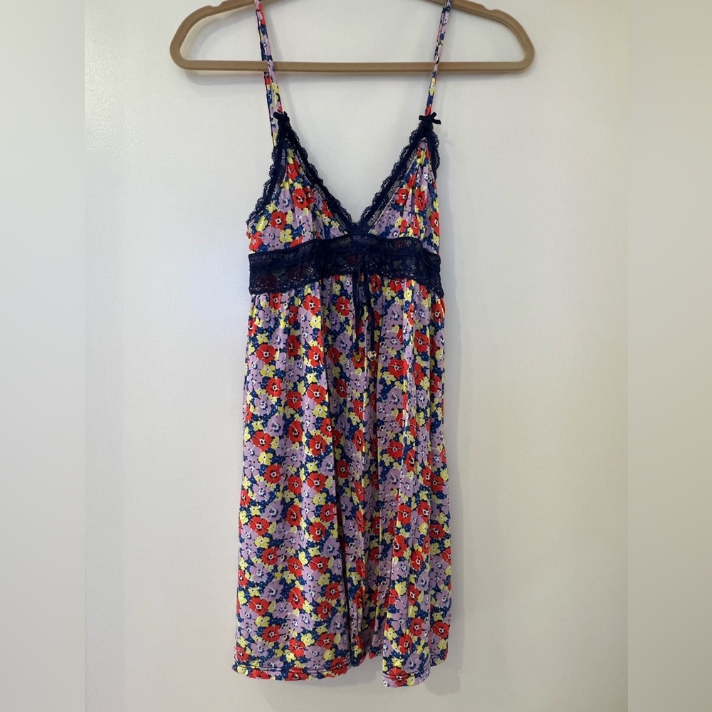 Juice Couture print slip/negligee with luxurious details